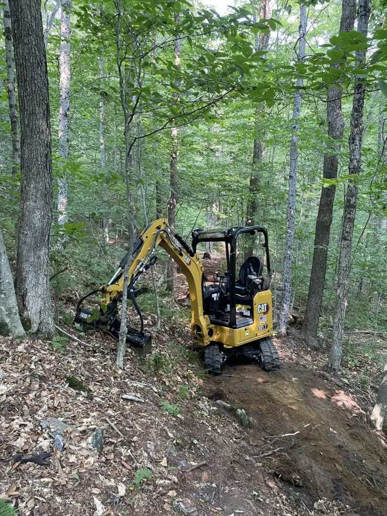 Belvidere relocation_mini excavator_08-04-2025_Wesley Anderson