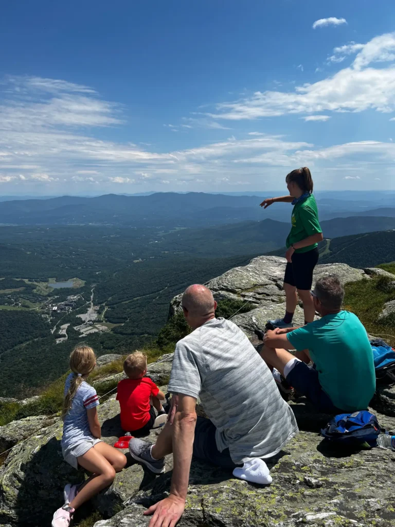 Mansfield Caretakers talking to hikers_2022_by Kate Songer