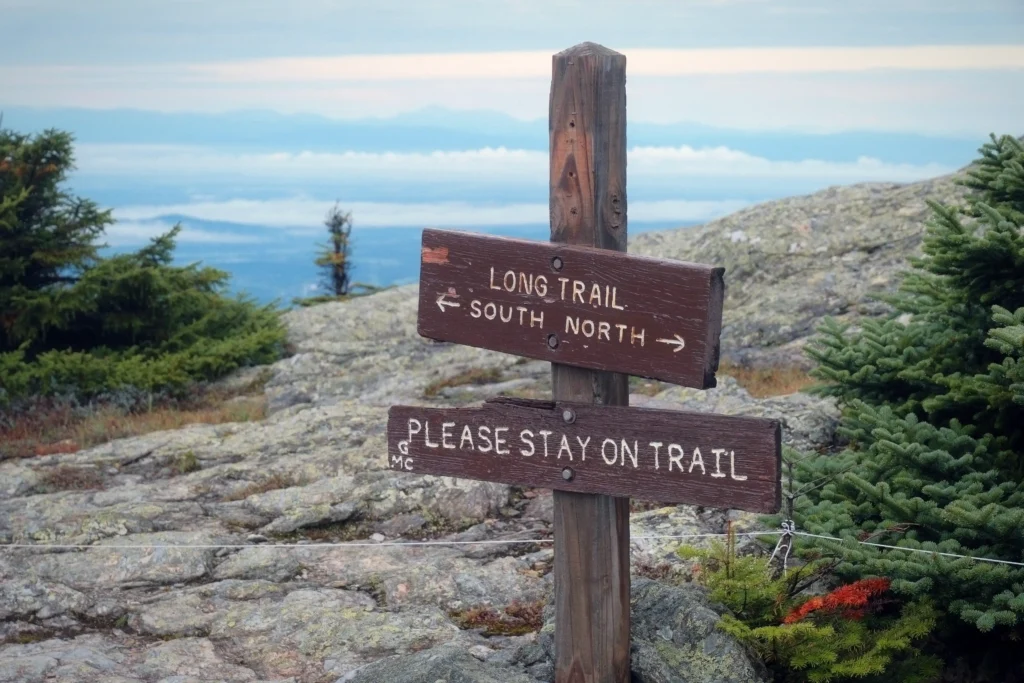 Allen Smith_E2E2025_20250907_long_trail_sign_mt_mansfield